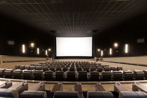 cine vallsur valladolid|Cine Yelmo Vallsur, Valladolid